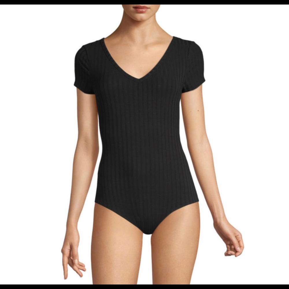 New black bodysuit 🖤